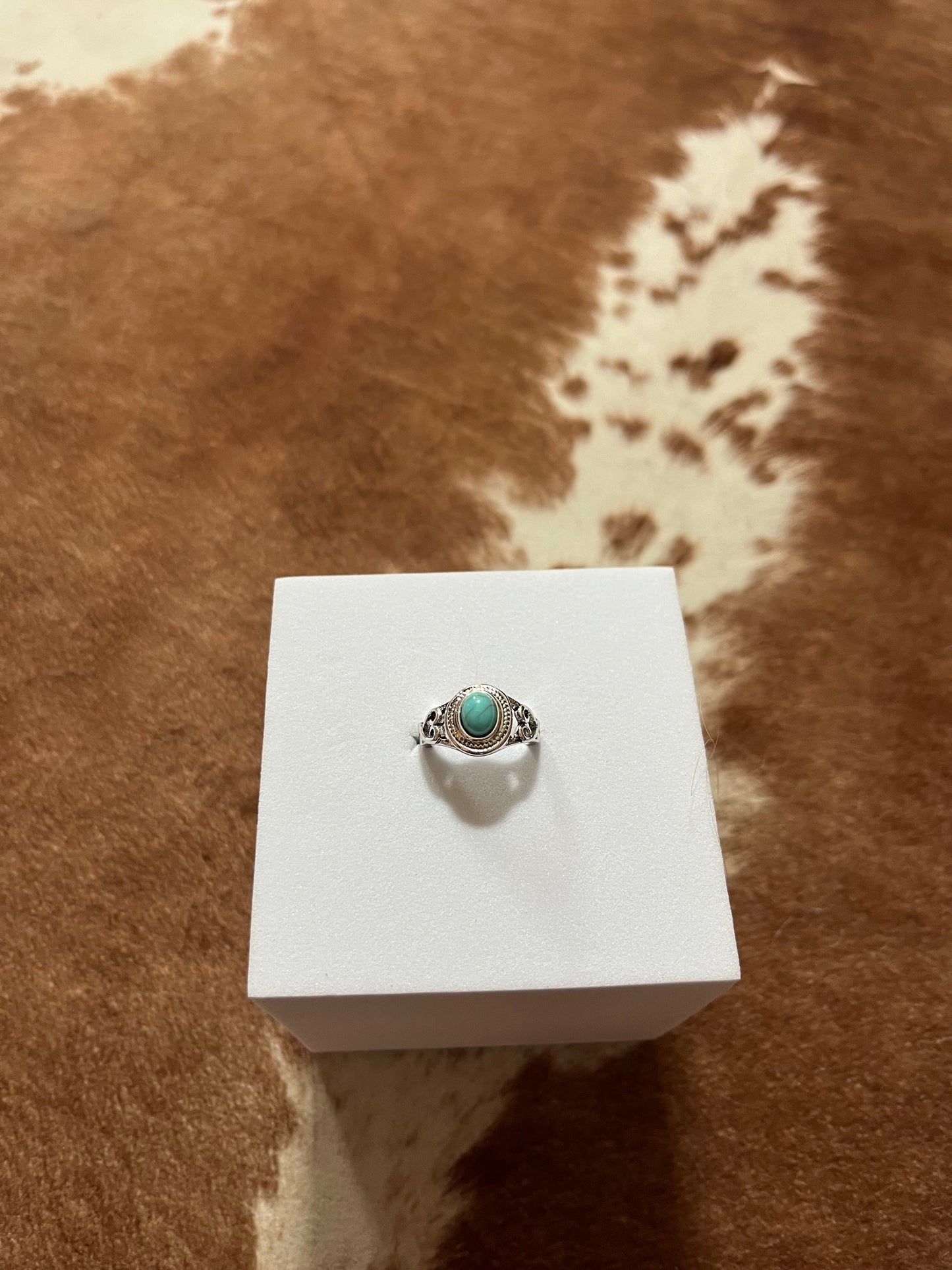 Mae Ring