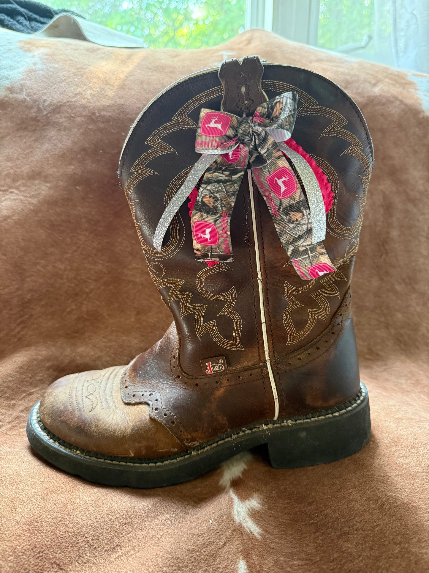 Pink and Camo John Deere Mini Boot Bows