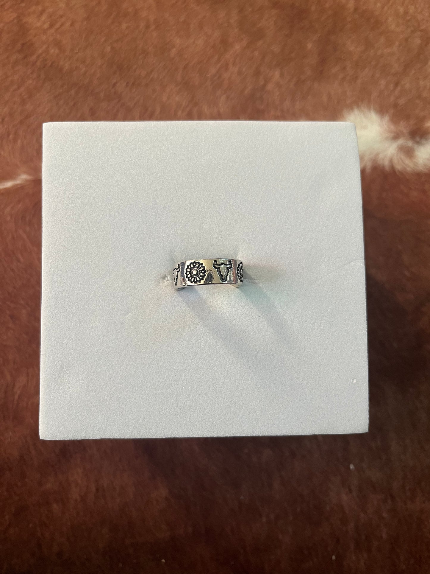 Bulls Head And Sunflowers Ring