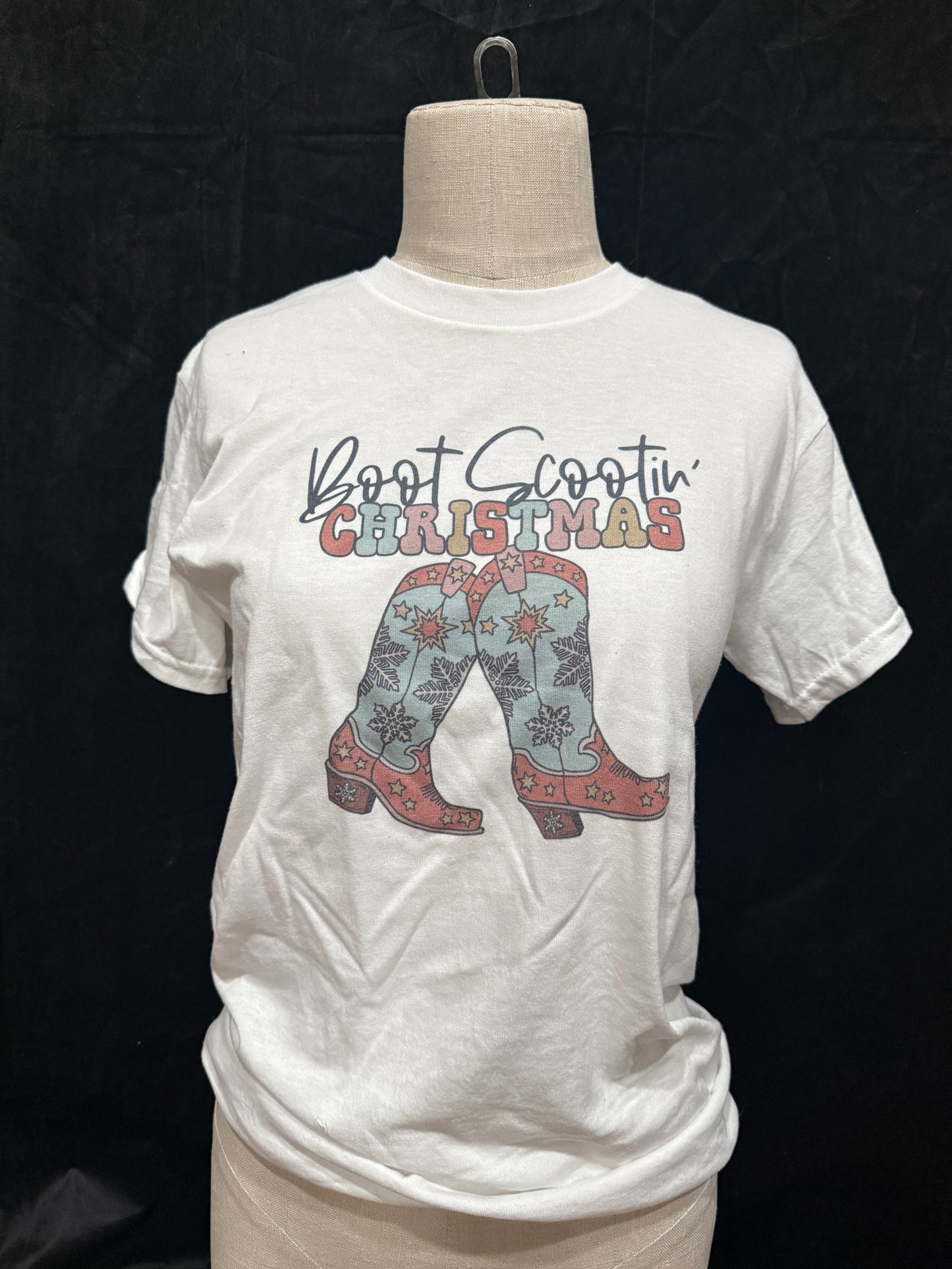 Boot Scootin’ Christmas Retro T-shirt