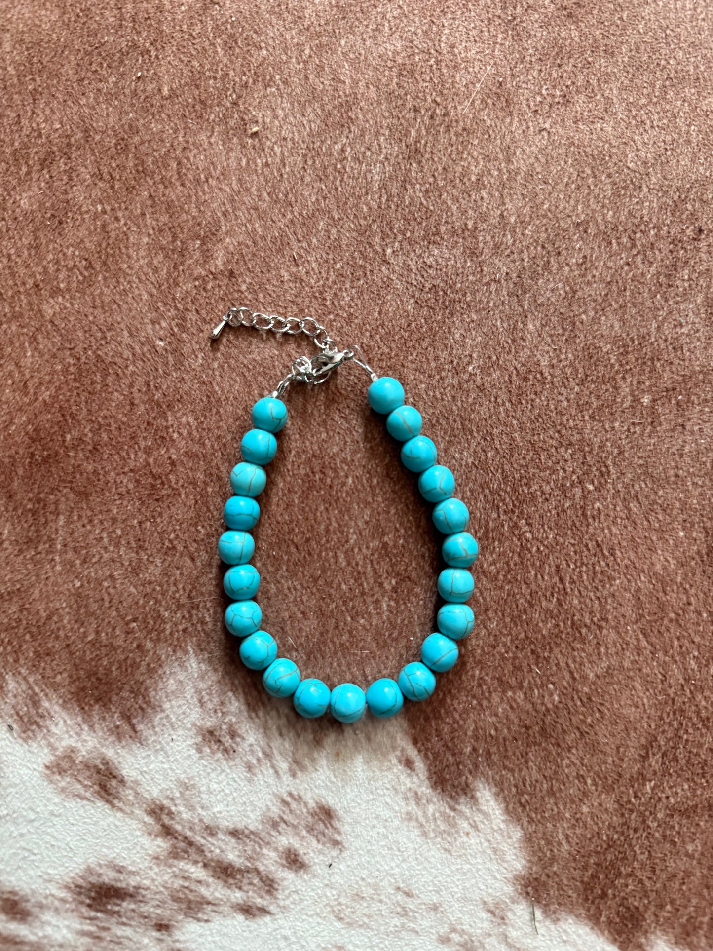 Turquoise Dyed Howlite Bracelet