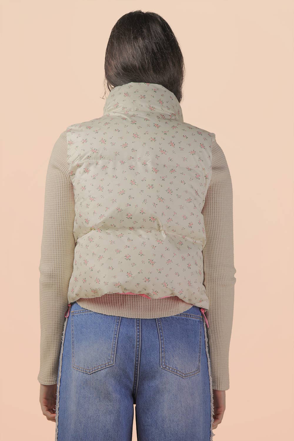 NJ90395-Floral Printed Cropped Puffer Vest