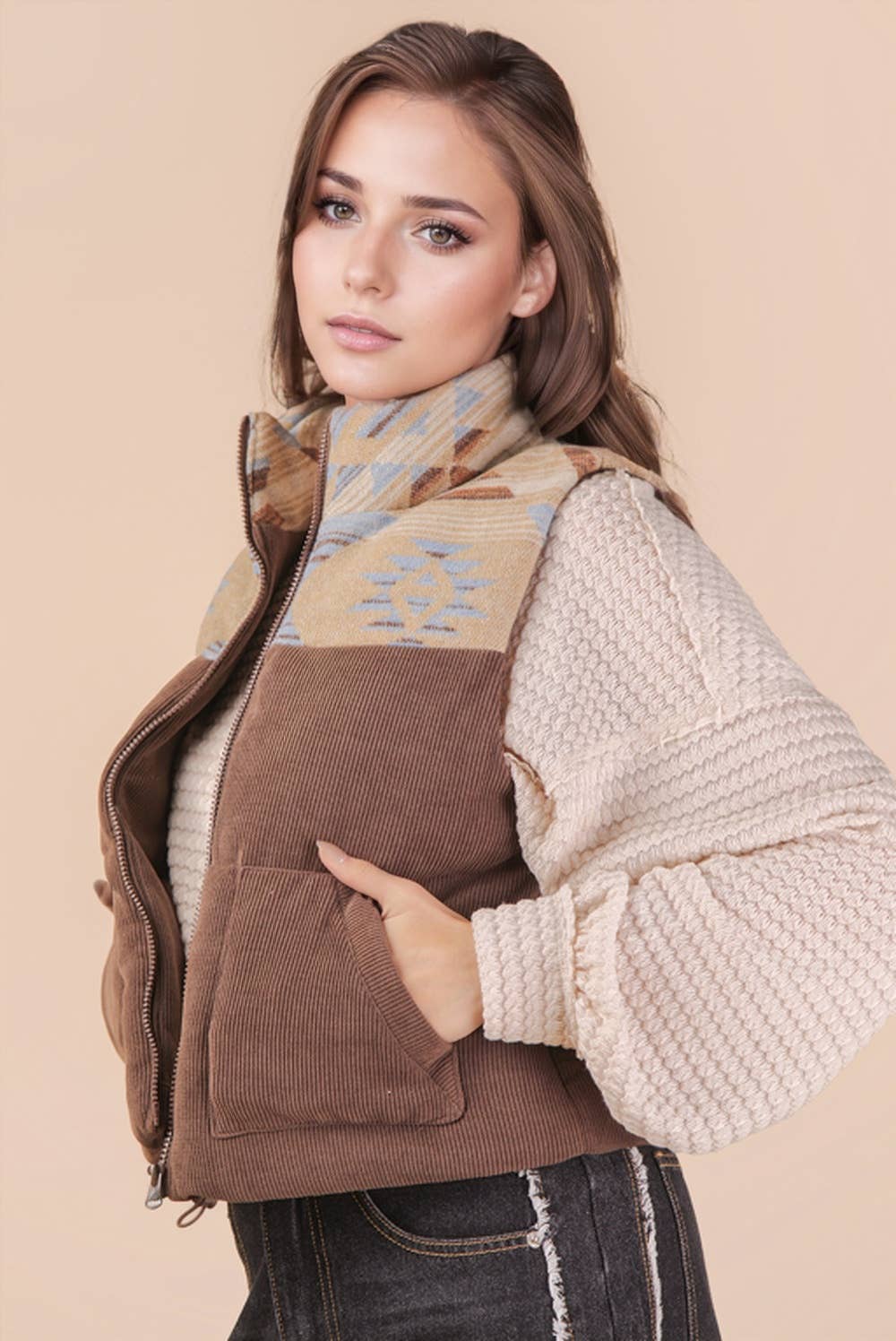 NJ90416-Aztec Graphic Corduroy Casual Puffer Vest