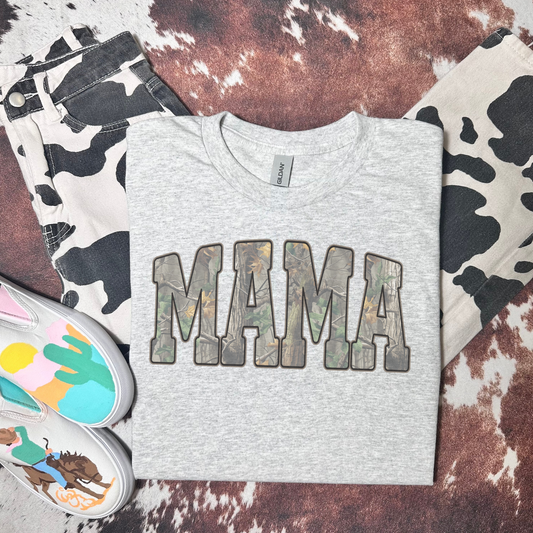 Camo Mama Retro T-shirt