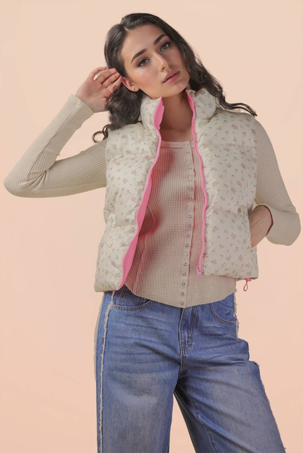 NJ90395-Floral Printed Cropped Puffer Vest