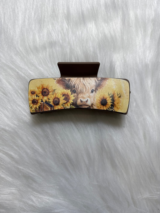 Yellow Sunflower Highland Cow Claw Clip