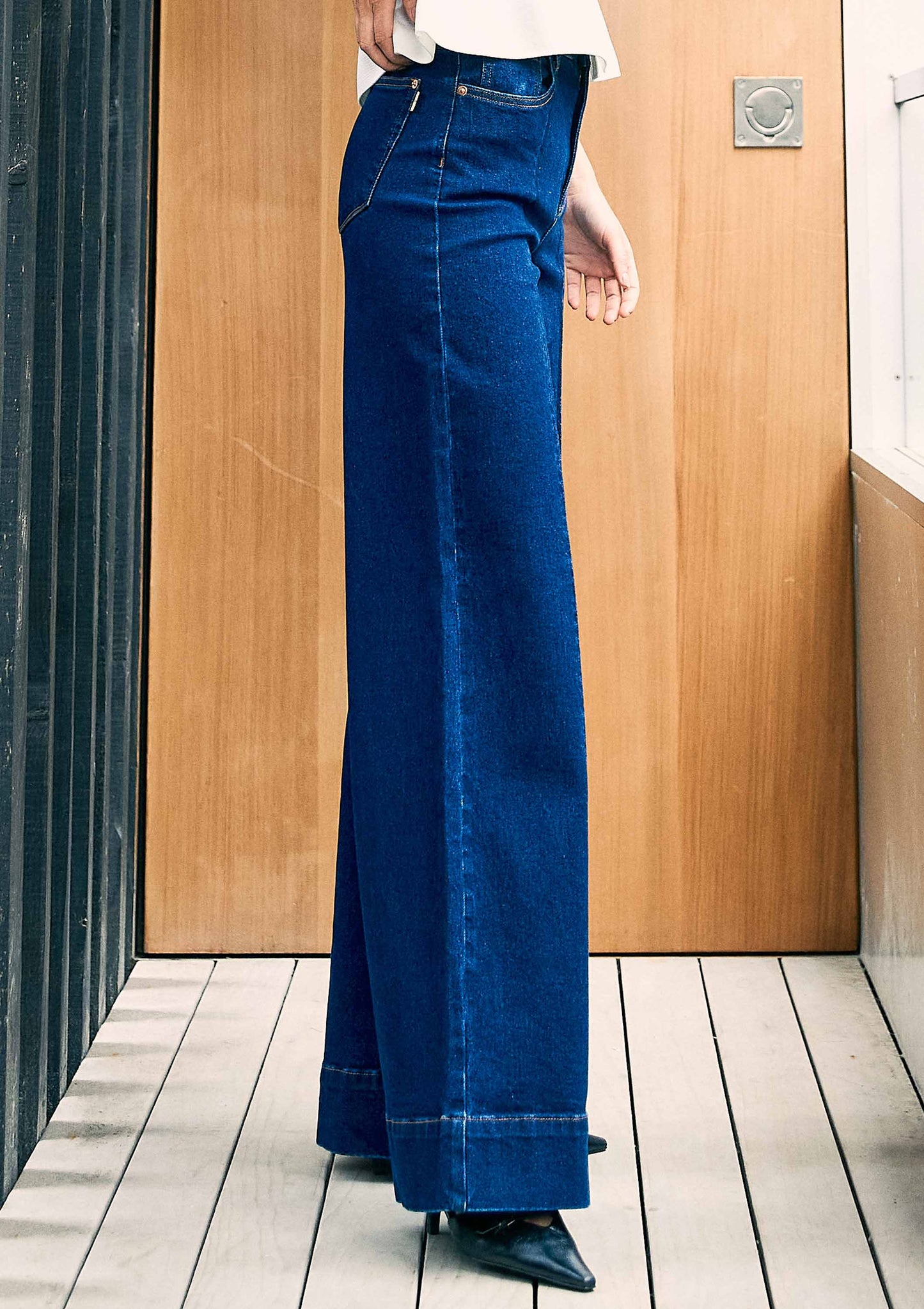 Wide Leg Jeans With Center Release Pintuck