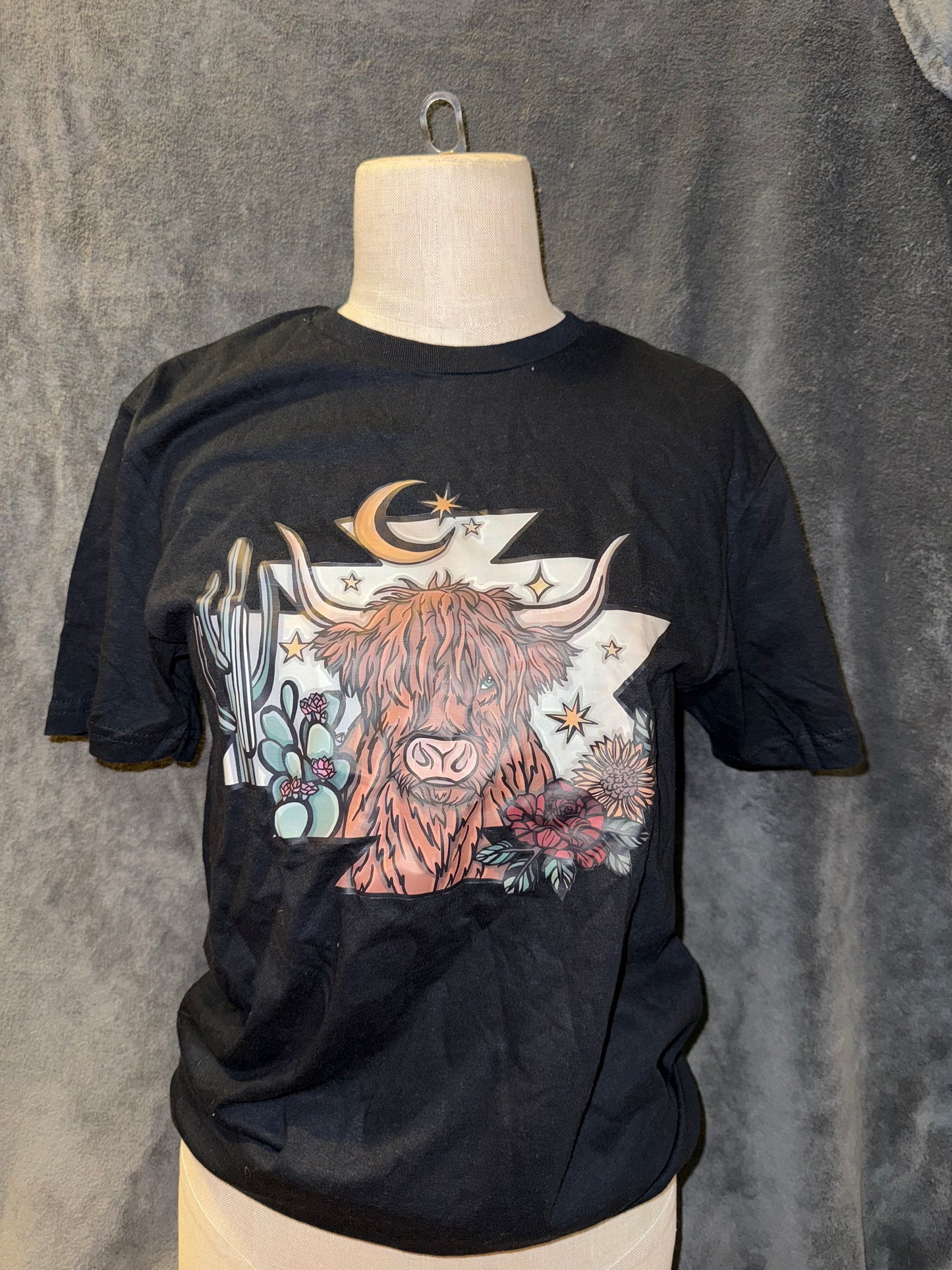 Highland Cow Graphic T-shirt