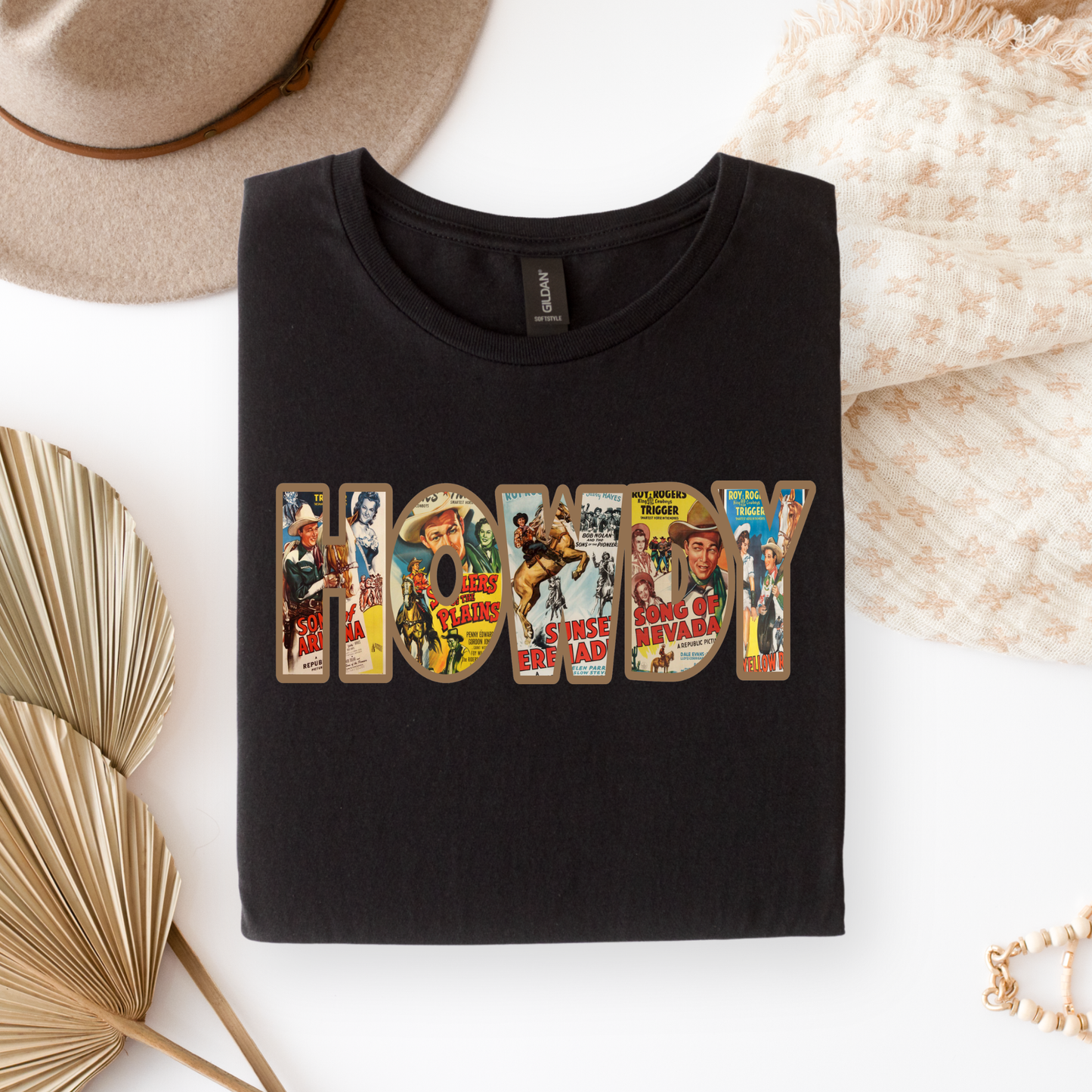 Howdy Graphic T-shirt