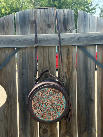 Painted Prairie Round Bag
