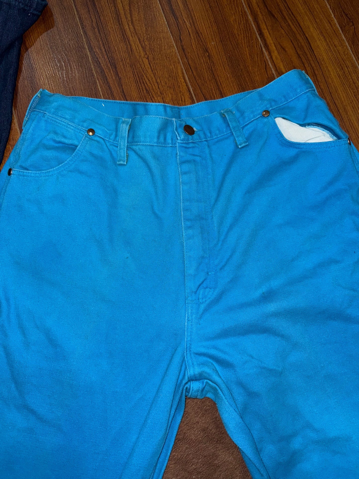 Wrangler Made in USA Bright Blue Western Jeans