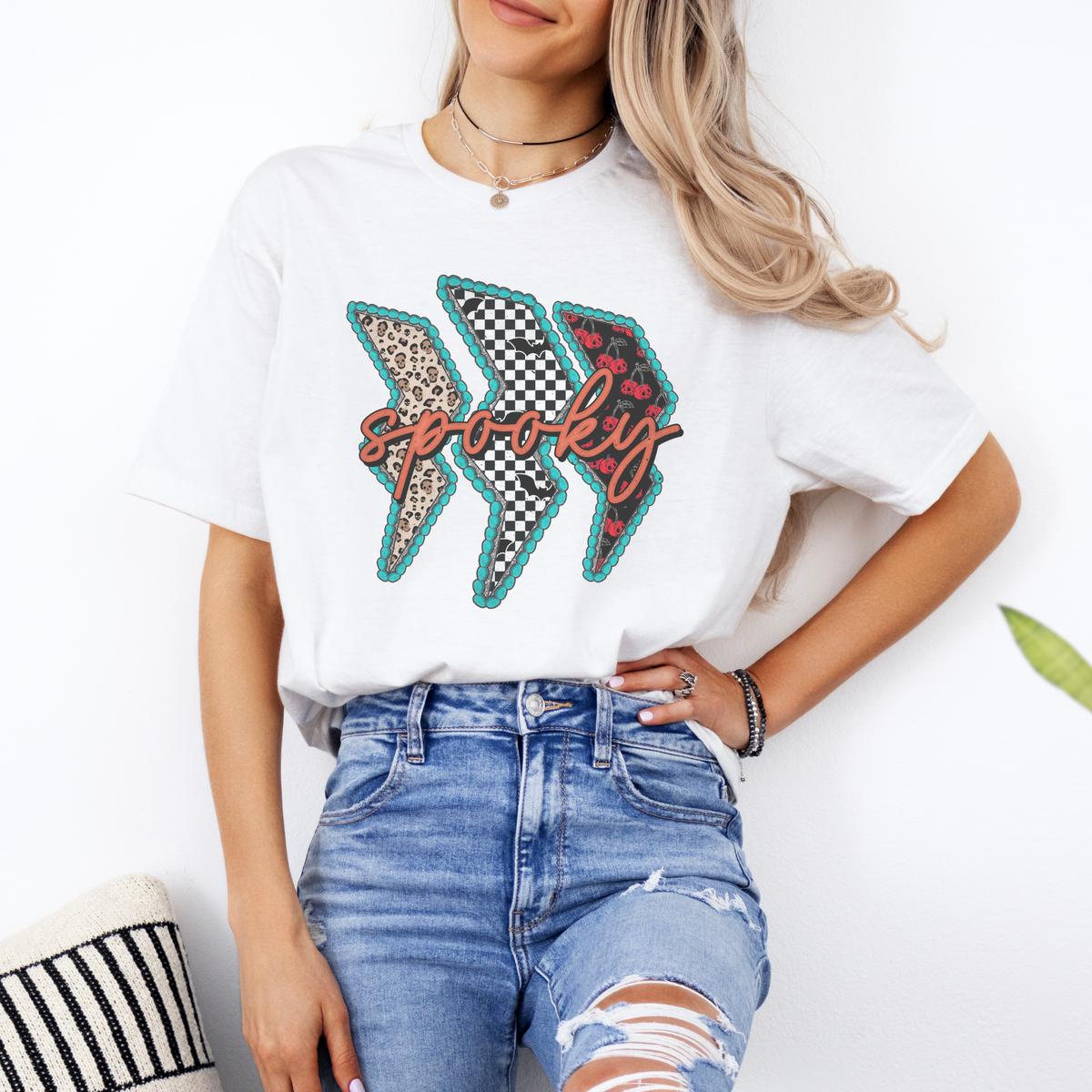 Spooky Lightning Retro T-shirt