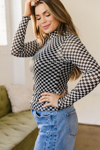 Checkered Print Mesh Top