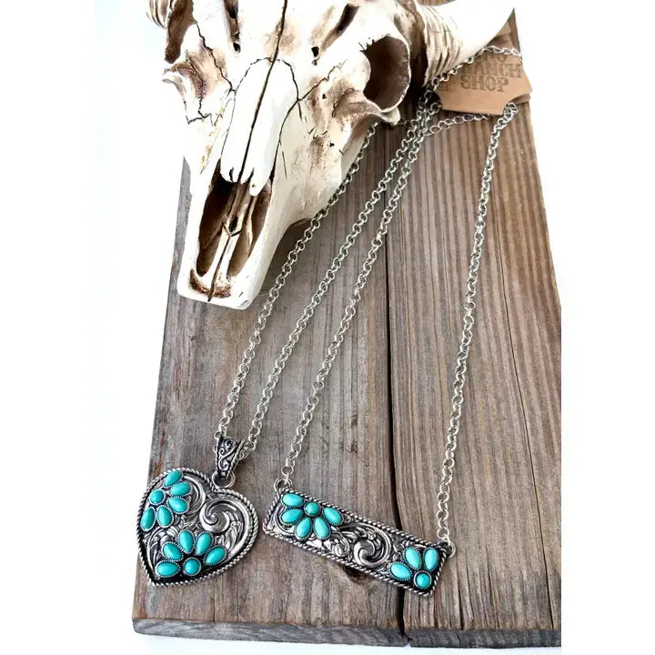 Western Squash Blossom Stone Round Pendant Necklace