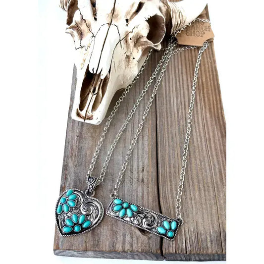 Western Squash Blossom Stone Round Pendant Necklace