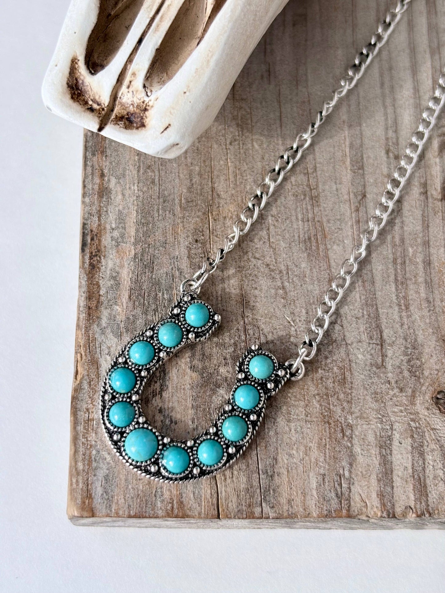 Western Style Turquoise Stone Pendant Link Chain Necklace