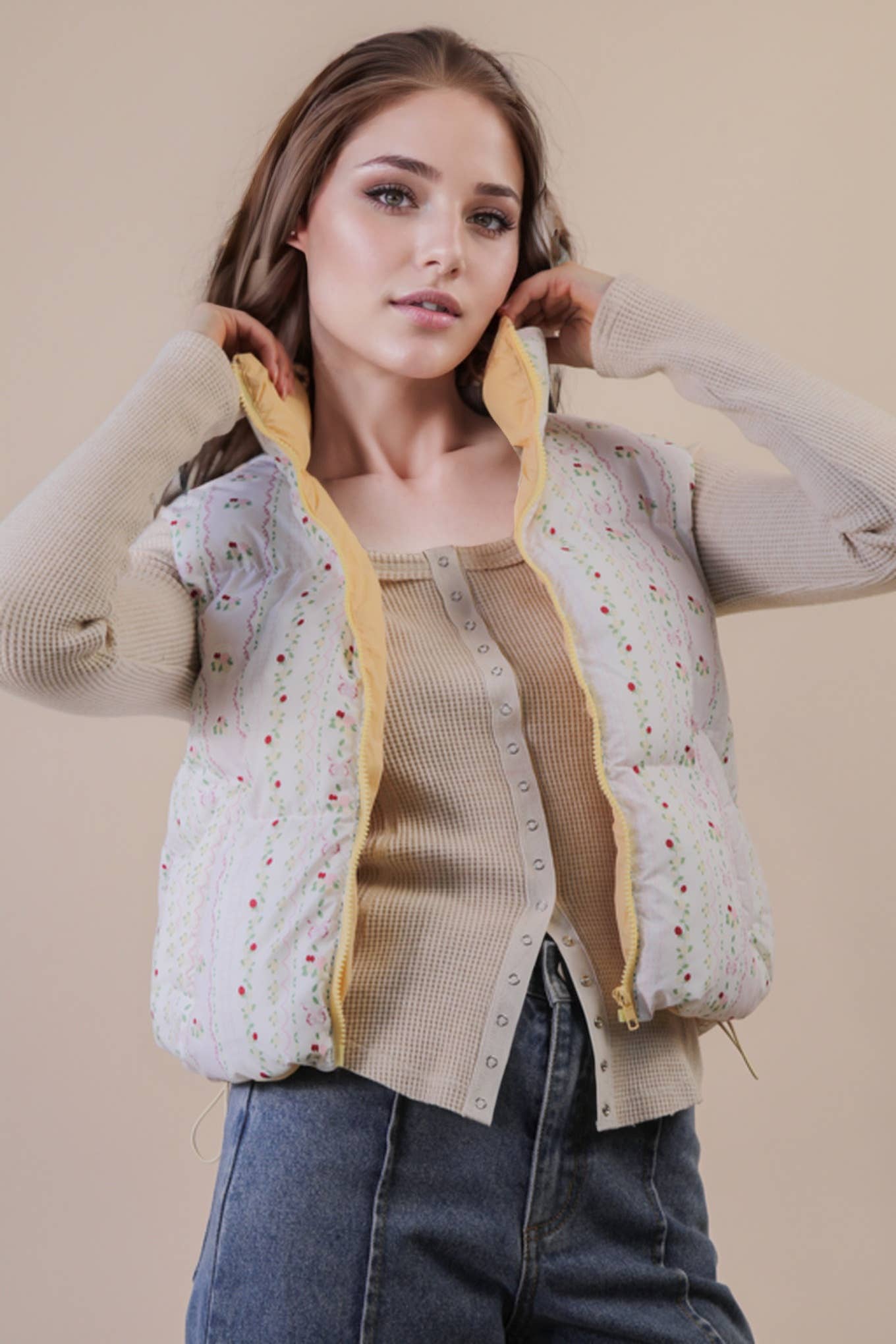 NJ90395-Floral Printed Cropped Puffer Vest